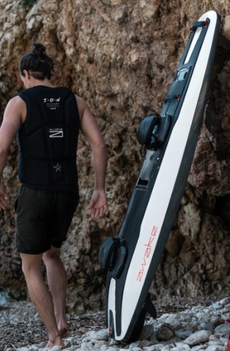 SFRECCIARE SULL'ACQUA CON UN SURF ELETTRICO 8 IMG 0194 3
