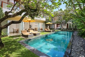SOOGIORNO A BALI - INDONESIA - AGOSTO 5 31. V4BR Swimming Pool