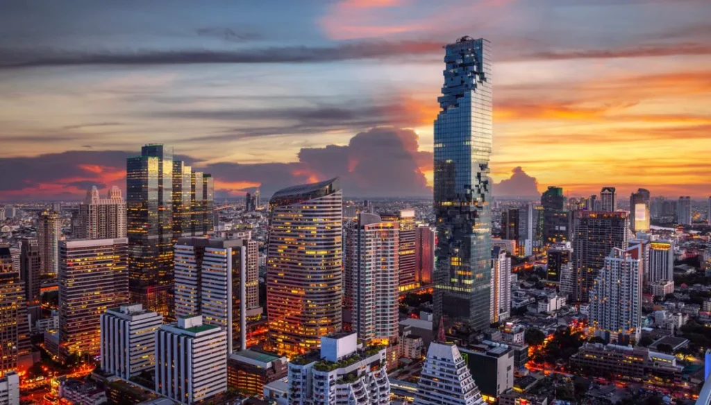 SOGGIORNO A BANGKOK - KHANOM - KOH SAMUI - THAILANDIA AGOSTO 3 Skyline Bangkok
