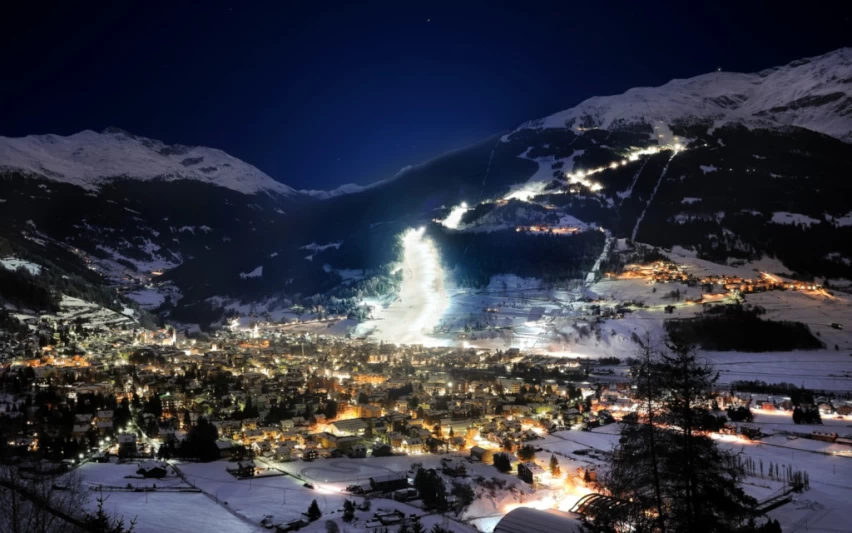SPECIALE CAPODANNO SULLA NEVE IN VALTELLINA A BORMIO 1 bormio di notte