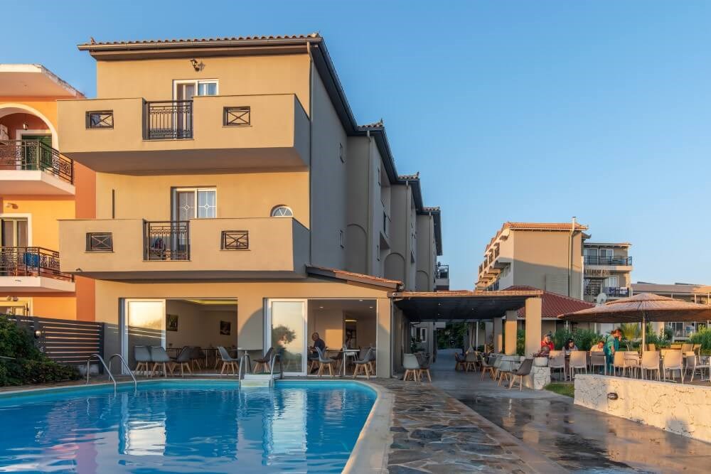 1f7b40df 6bc7 406b 84b0 b6992126eb37